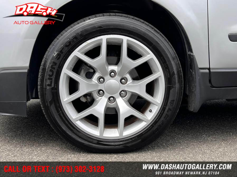 2015 Chevrolet Traverse AWD 4dr LS, available for sale in Newark, New Jersey | Dash Auto Gallery Inc.. Newark, New Jersey 2015 Chevrolet Traverse AWD 4dr LS, available for sale in Newark, New Jersey | Dash Auto Gallery Inc.. Newark, New Jersey