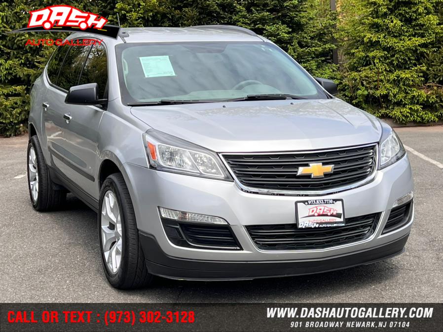 2015 Chevrolet Traverse AWD 4dr LS, available for sale in Newark, New Jersey | Dash Auto Gallery Inc.. Newark, New Jersey