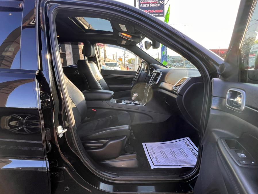 2017 Jeep Grand Cherokee Laredo 4x4, available for sale in Linden, New Jersey | Champion Used Auto Sales. Linden, New Jersey 2017 Jeep Grand Cherokee Laredo 4x4, available for sale in Linden, New Jersey | Champion Used Auto Sales. Linden, New Jersey
