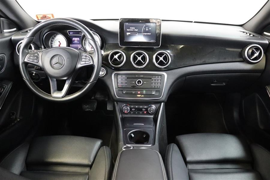 Used Mercedes-benz Cla 250 4MATIC 2016 | Fast Track Motors. Paterson, New Jersey Used Mercedes-benz Cla 250 4MATIC 2016 | Fast Track Motors. Paterson, New Jersey