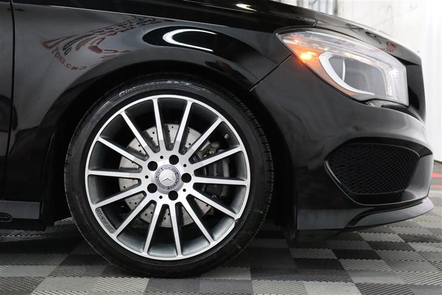Used Mercedes-benz Cla 250 4MATIC 2016 | Fast Track Motors. Paterson, New Jersey Used Mercedes-benz Cla 250 4MATIC 2016 | Fast Track Motors. Paterson, New Jersey