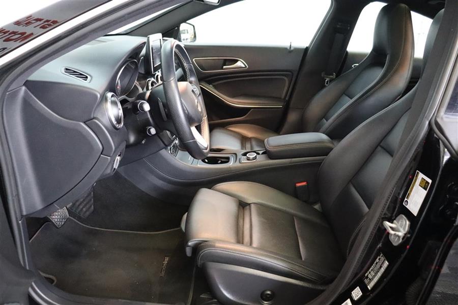 Used Mercedes-benz Cla 250 4MATIC 2016 | Fast Track Motors. Paterson, New Jersey Used Mercedes-benz Cla 250 4MATIC 2016 | Fast Track Motors. Paterson, New Jersey
