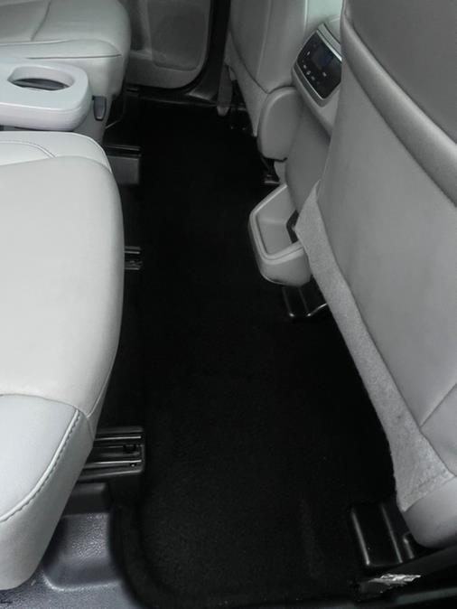 Used Toyota Highlander XLE V6 AWD (Natl) 2019 | NJ Used Cars Center. Irvington, New Jersey Used Toyota Highlander XLE V6 AWD (Natl) 2019 | NJ Used Cars Center. Irvington, New Jersey