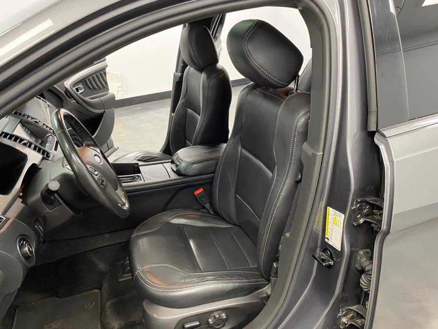 Used Ford Taurus 4dr Sdn SEL FWD 2013 | M Auto Group. Elizabeth, New Jersey Used Ford Taurus 4dr Sdn SEL FWD 2013 | M Auto Group. Elizabeth, New Jersey
