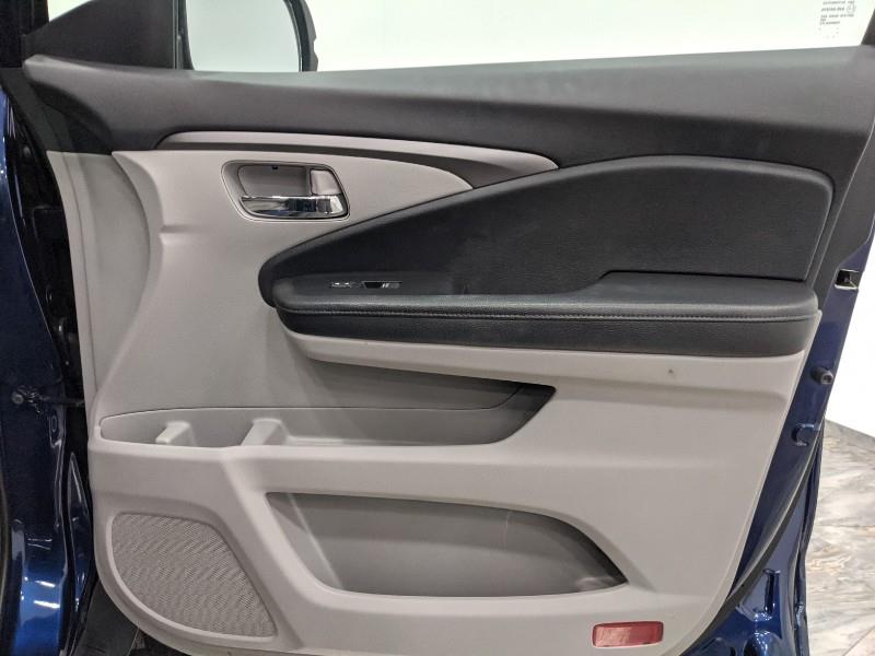 Used Honda Ridgeline RTL-T 2019 | Car Revolution. Maple Shade, New Jersey Used Honda Ridgeline RTL-T 2019 | Car Revolution. Maple Shade, New Jersey