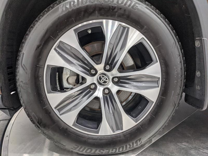 Used Toyota Highlander Hybrid XLE 2021 | Car Revolution. Maple Shade, New Jersey Used Toyota Highlander Hybrid XLE 2021 | Car Revolution. Maple Shade, New Jersey