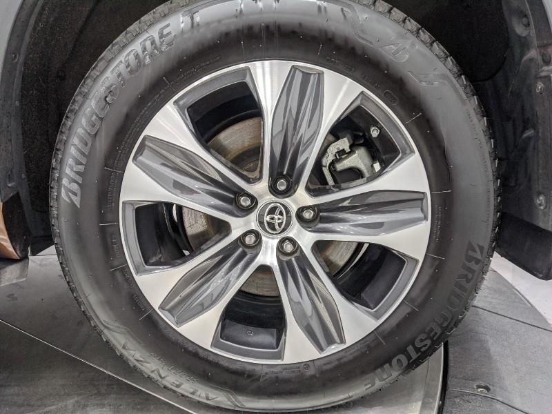 Used Toyota Highlander Hybrid XLE 2021 | Car Revolution. Maple Shade, New Jersey Used Toyota Highlander Hybrid XLE 2021 | Car Revolution. Maple Shade, New Jersey