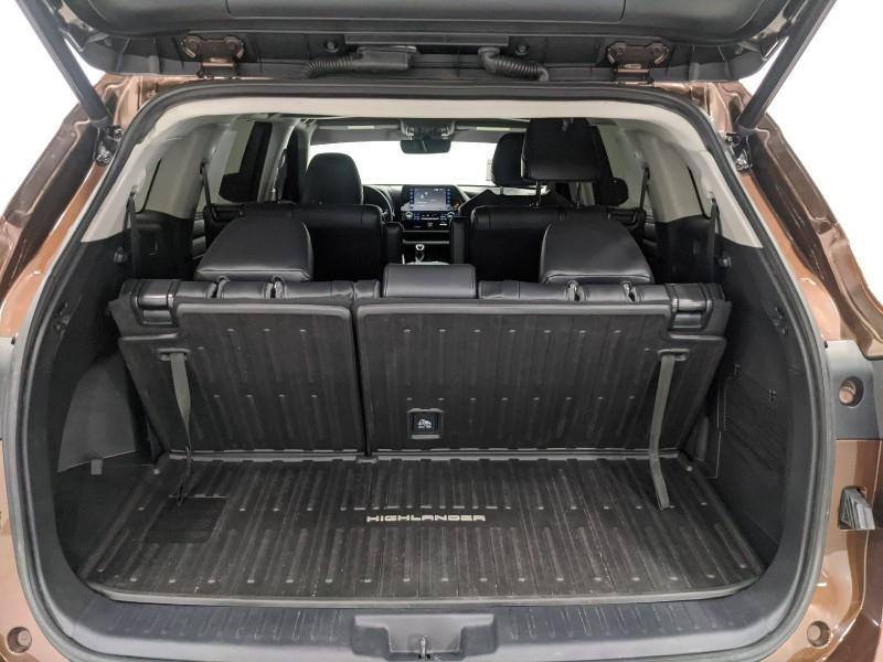 Used Toyota Highlander Hybrid XLE 2021 | Car Revolution. Maple Shade, New Jersey Used Toyota Highlander Hybrid XLE 2021 | Car Revolution. Maple Shade, New Jersey