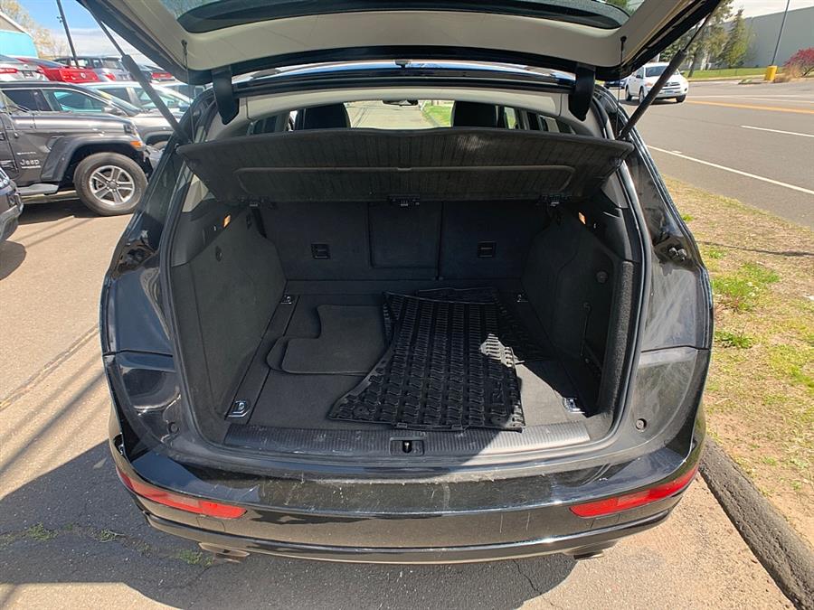 Used Audi Q5 quattro 4dr Premium 2010 | Smart Buy Auto Sales, LLC. Wallingford, Connecticut Used Audi Q5 quattro 4dr Premium 2010 | Smart Buy Auto Sales, LLC. Wallingford, Connecticut
