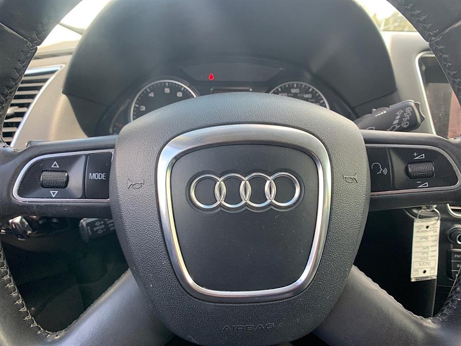 Used Audi Q5 quattro 4dr Premium 2010 | Smart Buy Auto Sales, LLC. Wallingford, Connecticut Used Audi Q5 quattro 4dr Premium 2010 | Smart Buy Auto Sales, LLC. Wallingford, Connecticut
