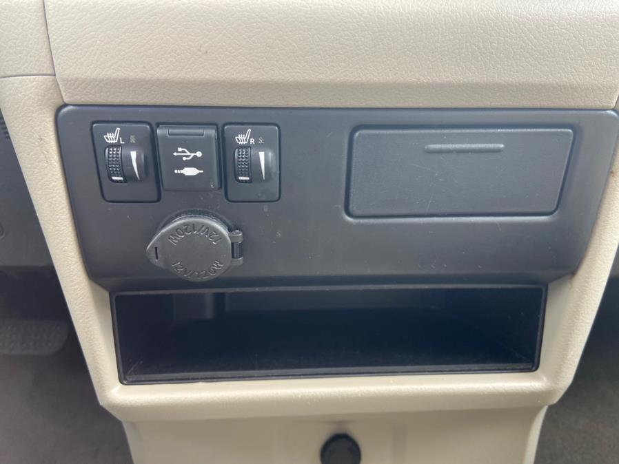 2018 Toyota Sienna XLE FWD 8-Passenger (Natl), available for sale in Irvington , New Jersey | Auto Haus of Irvington Corp. Irvington , New Jersey 2018 Toyota Sienna XLE FWD 8-Passenger (Natl), available for sale in Irvington , New Jersey | Auto Haus of Irvington Corp. Irvington , New Jersey