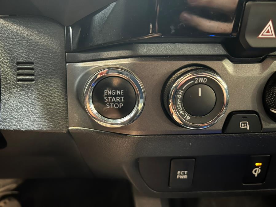 2016 Toyota Tacoma 4WD Double Cab LB V6 AT TRD Off Road (Natl), available for sale in Waterbury , Connecticut | M Sport Motorwerx. Waterbury , Connecticut 2016 Toyota Tacoma 4WD Double Cab LB V6 AT TRD Off Road (Natl), available for sale in Waterbury , Connecticut | M Sport Motorwerx. Waterbury , Connecticut