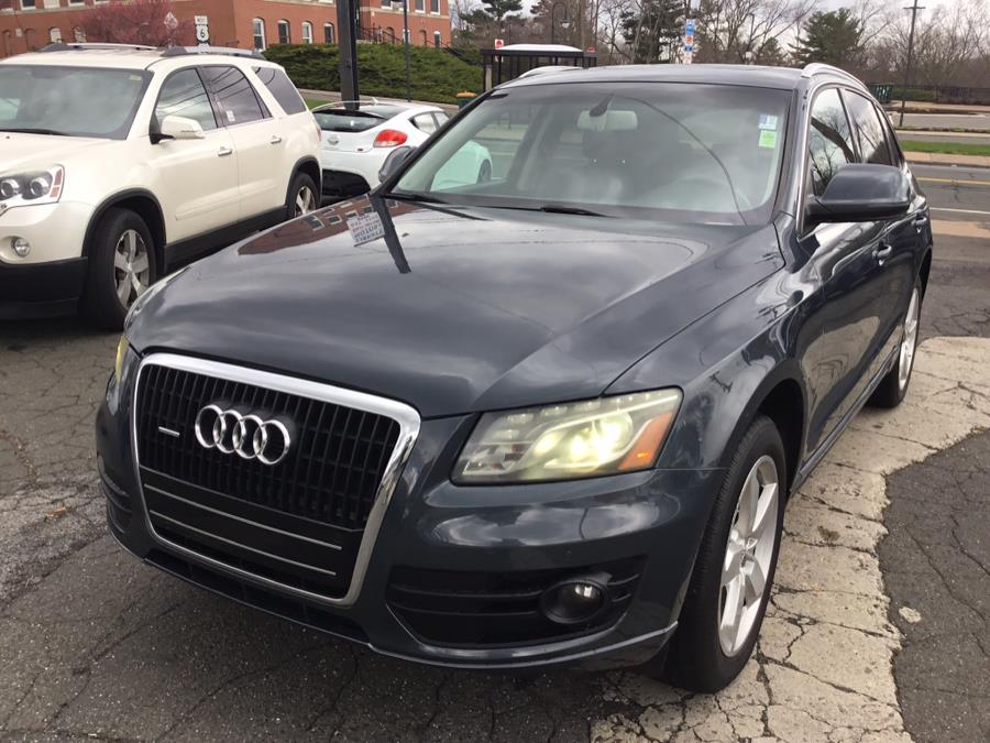 Used Audi Q5 quattro 4dr 3.2L Premium Plus 2009 | Liberty Motors. Manchester, Connecticut Used Audi Q5 quattro 4dr 3.2L Premium Plus 2009 | Liberty Motors. Manchester, Connecticut
