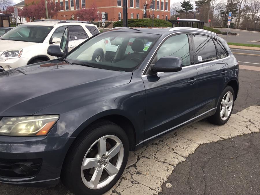 Used Audi Q5 quattro 4dr 3.2L Premium Plus 2009 | Liberty Motors. Manchester, Connecticut Used Audi Q5 quattro 4dr 3.2L Premium Plus 2009 | Liberty Motors. Manchester, Connecticut