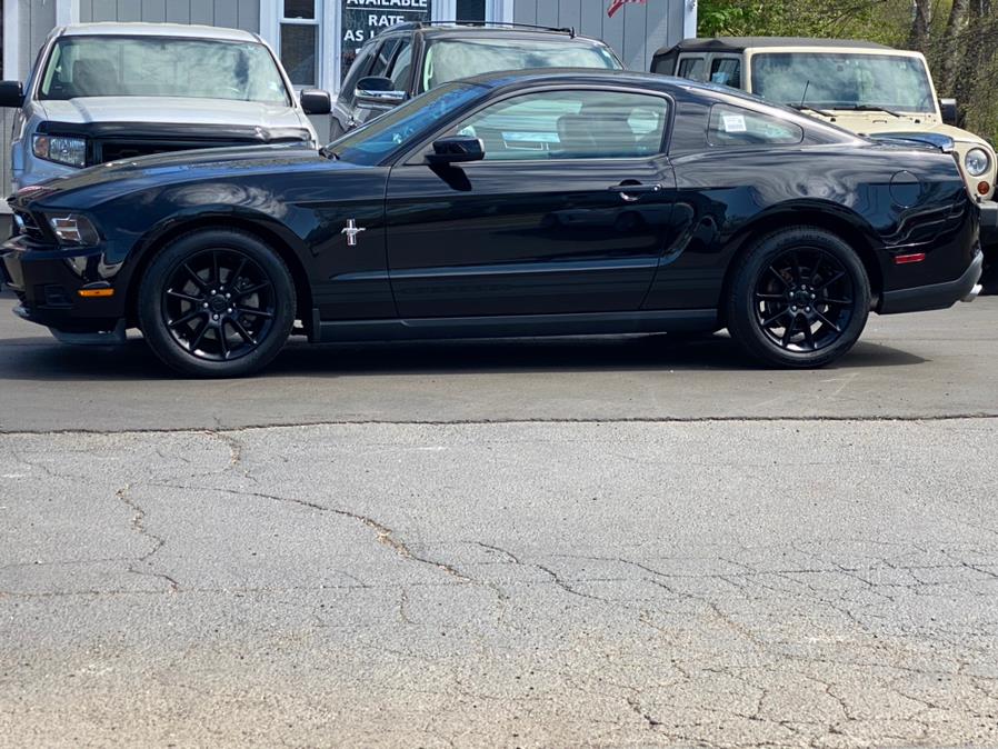 Used Ford Mustang 2dr Cpe V6 2011 | Lava Motors 2 Inc. Canton, Connecticut Used Ford Mustang 2dr Cpe V6 2011 | Lava Motors 2 Inc. Canton, Connecticut