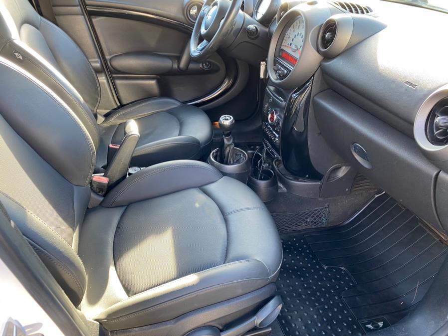 Used MINI Cooper Countryman FWD 4dr 2011 | Lava Motors 2 Inc. Canton, Connecticut Used MINI Cooper Countryman FWD 4dr 2011 | Lava Motors 2 Inc. Canton, Connecticut