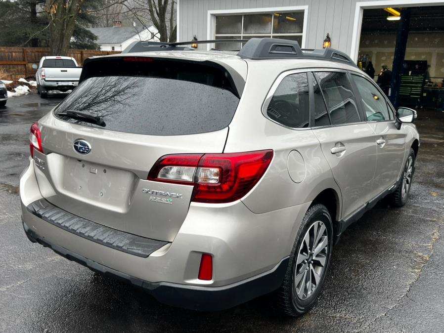 2015 Subaru Outback 4dr Wgn 2.5i Limited PZEV, available for sale in Canton, Connecticut | Lava Motors 2 Inc. Canton, Connecticut 2015 Subaru Outback 4dr Wgn 2.5i Limited PZEV, available for sale in Canton, Connecticut | Lava Motors 2 Inc. Canton, Connecticut
