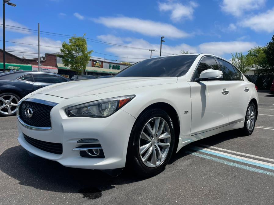 2016 INFINITI Q50 3.0t Premium. CLEAN CARFAX!, available for sale in Elmont, New York | Sunrise of Elmont. Elmont, New York 2016 INFINITI Q50 3.0t Premium. CLEAN CARFAX!, available for sale in Elmont, New York | Sunrise of Elmont. Elmont, New York