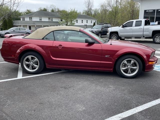 Used Ford Mustang GT Deluxe 2005 | Blasius of Danbury. Danbury, Connecticut Used Ford Mustang GT Deluxe 2005 | Blasius of Danbury. Danbury, Connecticut