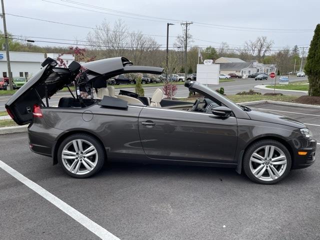 Used Volkswagen Eos Executive Edition 2014 | Blasius Federal Road. Brookfield, Connecticut Used Volkswagen Eos Executive Edition 2014 | Blasius Federal Road. Brookfield, Connecticut