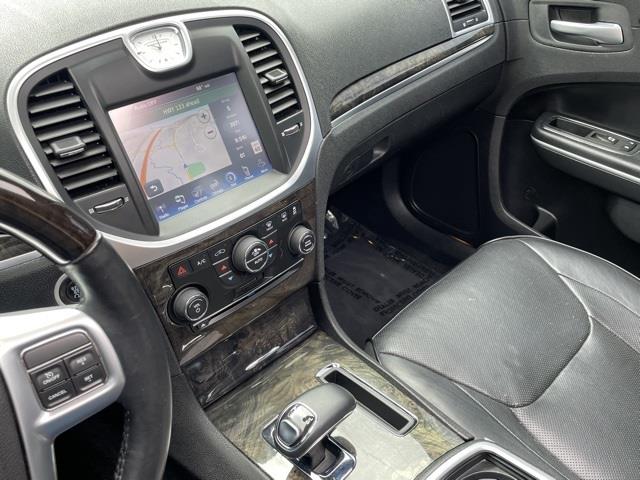 Used Chrysler 300c Base 2013 | Blasius Federal Road. Brookfield, Connecticut Used Chrysler 300c Base 2013 | Blasius Federal Road. Brookfield, Connecticut