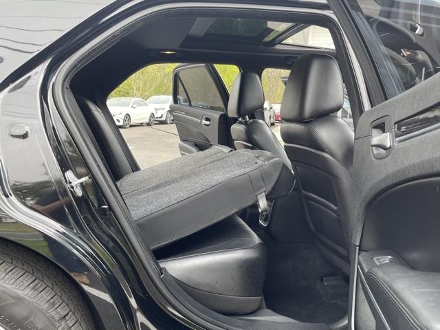 Used Chrysler 300c Base 2013 | Blasius Federal Road. Brookfield, Connecticut Used Chrysler 300c Base 2013 | Blasius Federal Road. Brookfield, Connecticut