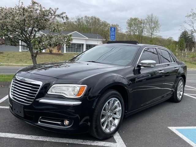 Used Chrysler 300c Base 2013 | Blasius Federal Road. Brookfield, Connecticut Used Chrysler 300c Base 2013 | Blasius Federal Road. Brookfield, Connecticut