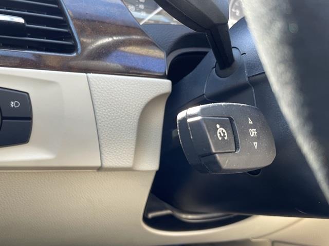 Used BMW 3 Series 328i xDrive 2013 | Blasius Federal Road. Brookfield, Connecticut Used BMW 3 Series 328i xDrive 2013 | Blasius Federal Road. Brookfield, Connecticut