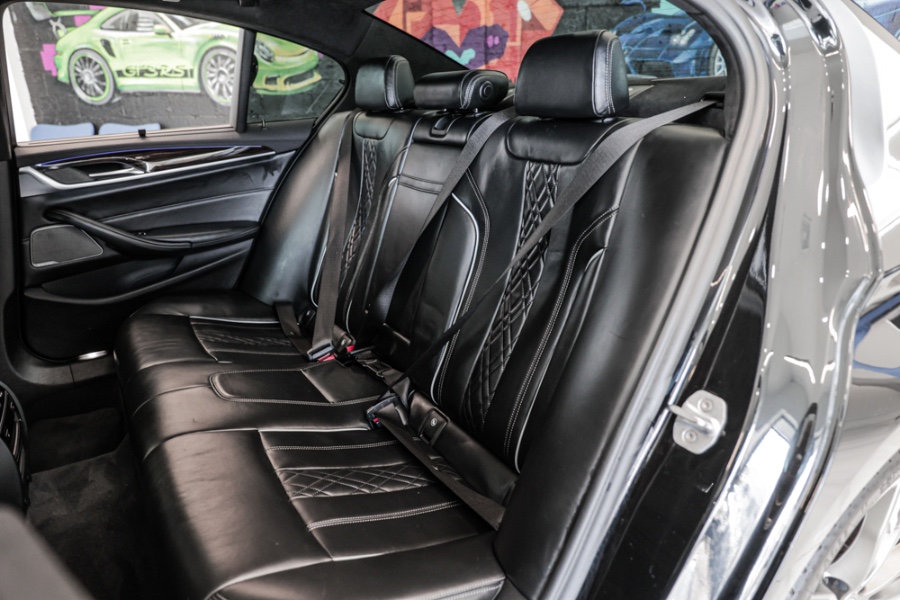 Used BMW 5 Series M550i xDrive Sedan 2018 | 26 Motors Long Island. ELMONT, New York Used BMW 5 Series M550i xDrive Sedan 2018 | 26 Motors Long Island. ELMONT, New York