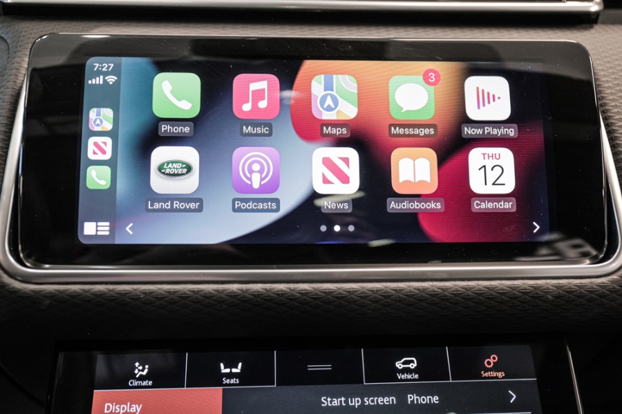 Used Land Rover Range Rover Velar P250 R-Dynamic SE 2019 | 26 Motors Long Island. ELMONT, New York Used Land Rover Range Rover Velar P250 R-Dynamic SE 2019 | 26 Motors Long Island. ELMONT, New York
