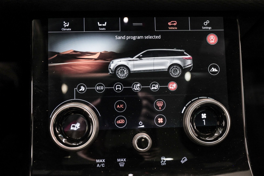 Used Land Rover Range Rover Velar P250 R-Dynamic SE 2019 | 26 Motors Long Island. ELMONT, New York Used Land Rover Range Rover Velar P250 R-Dynamic SE 2019 | 26 Motors Long Island. ELMONT, New York