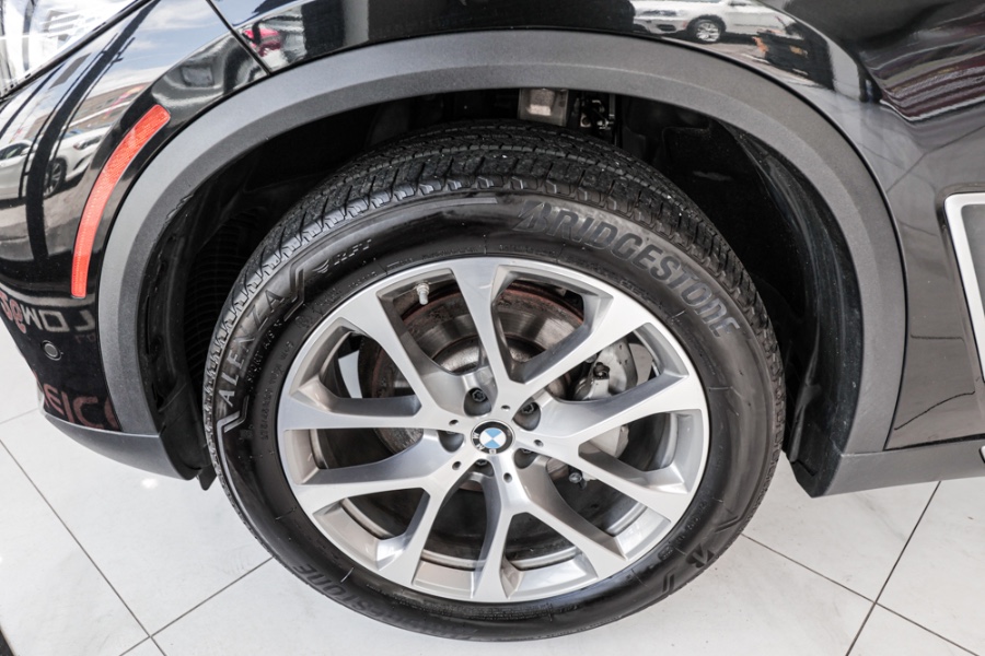 Used BMW X5 xDrive40i Sports Activity Vehicle 2019 | 26 Motors Long Island. ELMONT, New York Used BMW X5 xDrive40i Sports Activity Vehicle 2019 | 26 Motors Long Island. ELMONT, New York