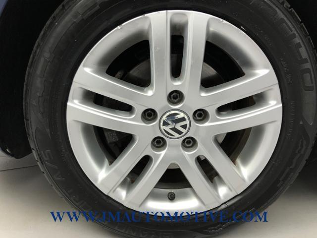 2014 Volkswagen Jetta 4dr Auto S, available for sale in Naugatuck, Connecticut | J&M Automotive Sls&Svc LLC. Naugatuck, Connecticut 2014 Volkswagen Jetta 4dr Auto S, available for sale in Naugatuck, Connecticut | J&M Automotive Sls&Svc LLC. Naugatuck, Connecticut