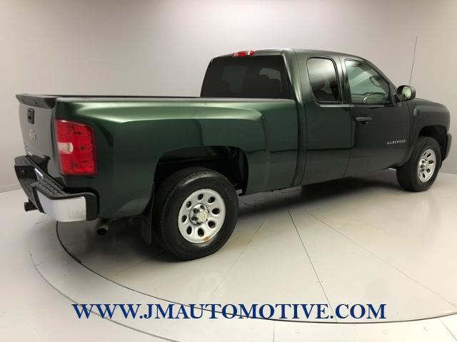 2011 Chevrolet Silverado 1500 4WD Ext Cab 143.5 Work Truck, available for sale in Naugatuck, Connecticut | J&M Automotive Sls&Svc LLC. Naugatuck, Connecticut 2011 Chevrolet Silverado 1500 4WD Ext Cab 143.5 Work Truck, available for sale in Naugatuck, Connecticut | J&M Automotive Sls&Svc LLC. Naugatuck, Connecticut