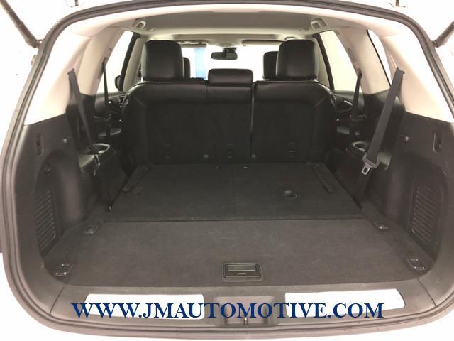 2014 Infiniti Qx60 AWD 4dr, available for sale in Naugatuck, Connecticut | J&M Automotive Sls&Svc LLC. Naugatuck, Connecticut 2014 Infiniti Qx60 AWD 4dr, available for sale in Naugatuck, Connecticut | J&M Automotive Sls&Svc LLC. Naugatuck, Connecticut