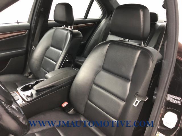 Used Mercedes-benz C-class 4dr Sdn C 300 Luxury 4MATIC 2013 | J&M Automotive Sls&Svc LLC. Naugatuck, Connecticut Used Mercedes-benz C-class 4dr Sdn C 300 Luxury 4MATIC 2013 | J&M Automotive Sls&Svc LLC. Naugatuck, Connecticut
