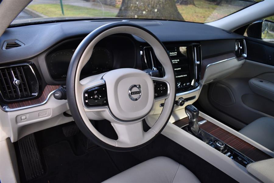 2021 Volvo S60 T5 Momentum AWD 4dr Sedan, available for sale in Great Neck, New York | Camy Cars. Great Neck, New York 2021 Volvo S60 T5 Momentum AWD 4dr Sedan, available for sale in Great Neck, New York | Camy Cars. Great Neck, New York