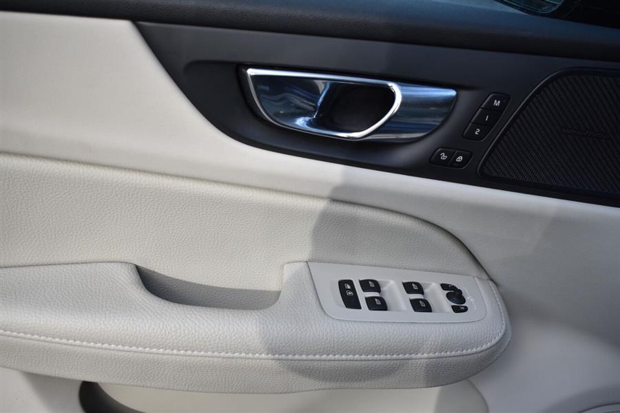 2021 Volvo S60 T5 Momentum AWD 4dr Sedan, available for sale in Great Neck, New York | Camy Cars. Great Neck, New York 2021 Volvo S60 T5 Momentum AWD 4dr Sedan, available for sale in Great Neck, New York | Camy Cars. Great Neck, New York