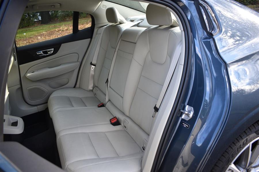 2021 Volvo S60 T5 Momentum AWD 4dr Sedan, available for sale in Great Neck, New York | Camy Cars. Great Neck, New York 2021 Volvo S60 T5 Momentum AWD 4dr Sedan, available for sale in Great Neck, New York | Camy Cars. Great Neck, New York