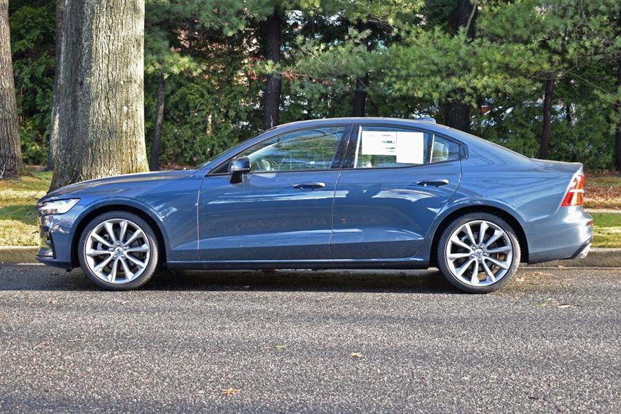 2021 Volvo S60 T5 Momentum AWD 4dr Sedan, available for sale in Great Neck, New York | Camy Cars. Great Neck, New York 2021 Volvo S60 T5 Momentum AWD 4dr Sedan, available for sale in Great Neck, New York | Camy Cars. Great Neck, New York