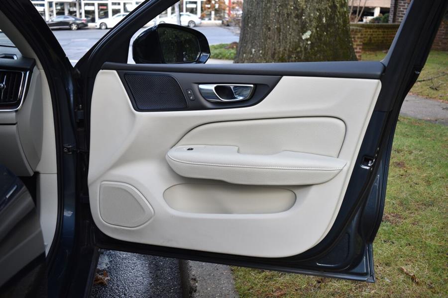 2021 Volvo S60 T5 Momentum AWD 4dr Sedan, available for sale in Great Neck, New York | Camy Cars. Great Neck, New York 2021 Volvo S60 T5 Momentum AWD 4dr Sedan, available for sale in Great Neck, New York | Camy Cars. Great Neck, New York