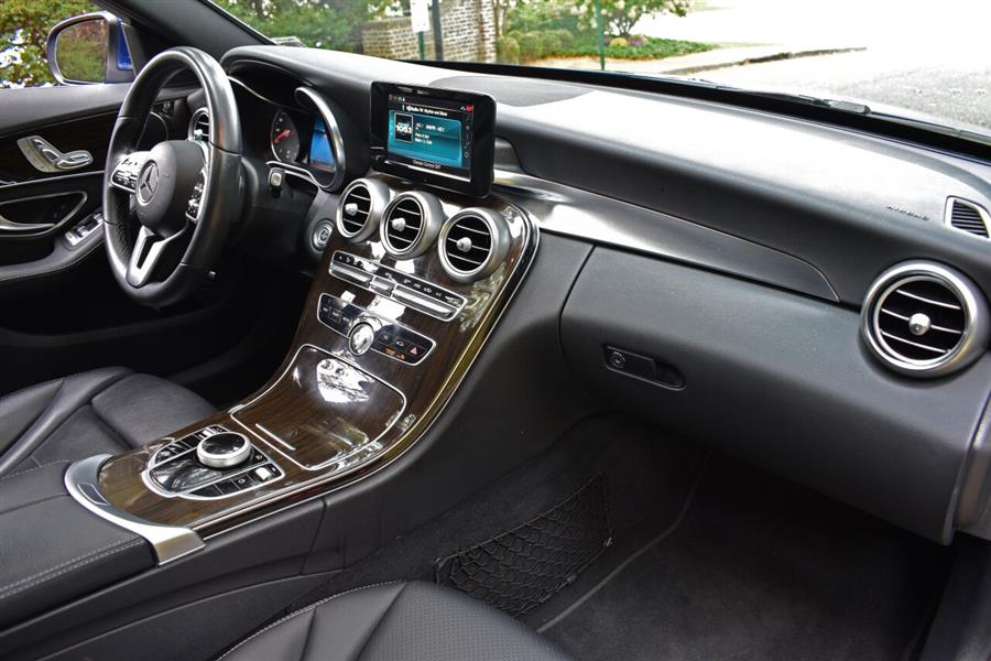 Used Mercedes-benz C-class C 300 4dr Sedan 2019 | Camy Cars. Great Neck, New York Used Mercedes-benz C-class C 300 4dr Sedan 2019 | Camy Cars. Great Neck, New York