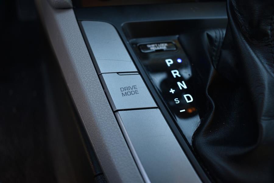2020 Hyundai Elantra SEL, available for sale in Great Neck, New York | Camy Cars. Great Neck, New York 2020 Hyundai Elantra SEL, available for sale in Great Neck, New York | Camy Cars. Great Neck, New York