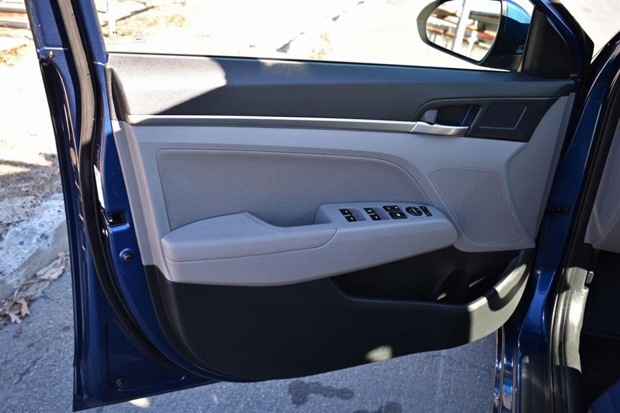 2020 Hyundai Elantra SEL, available for sale in Great Neck, New York | Camy Cars. Great Neck, New York 2020 Hyundai Elantra SEL, available for sale in Great Neck, New York | Camy Cars. Great Neck, New York