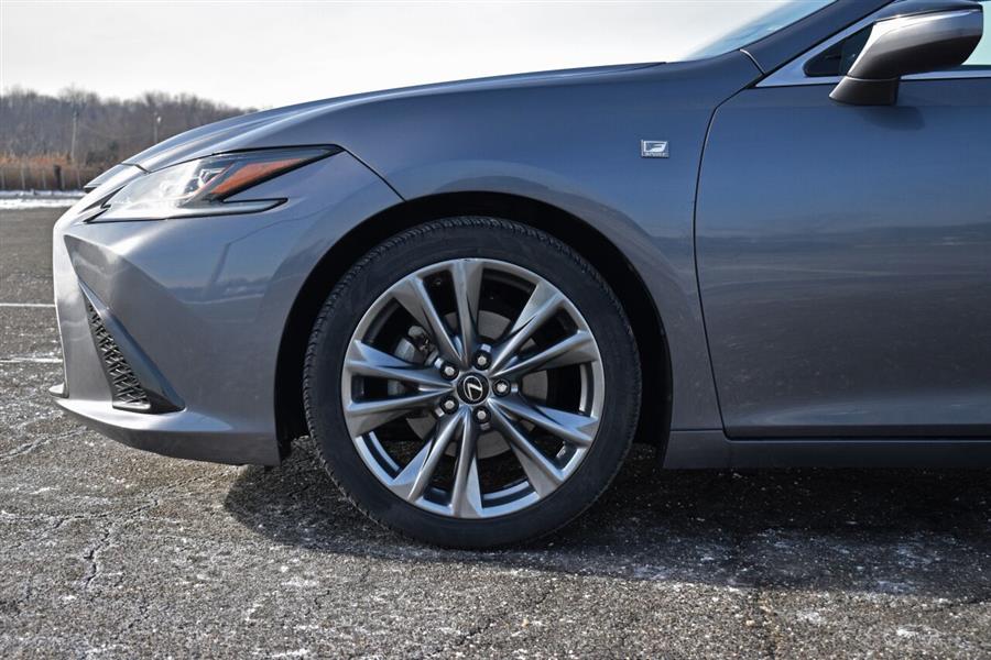 2019 Lexus Es 350 F SPORT 4dr Sedan, available for sale in Great Neck, New York | Camy Cars. Great Neck, New York 2019 Lexus Es 350 F SPORT 4dr Sedan, available for sale in Great Neck, New York | Camy Cars. Great Neck, New York