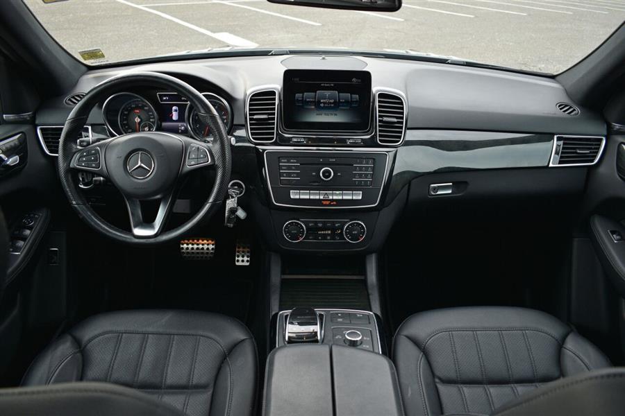 2019 Mercedes-benz Gle GLE 400 4MATIC AWD 4dr SUV, available for sale in Great Neck, New York | Camy Cars. Great Neck, New York 2019 Mercedes-benz Gle GLE 400 4MATIC AWD 4dr SUV, available for sale in Great Neck, New York | Camy Cars. Great Neck, New York