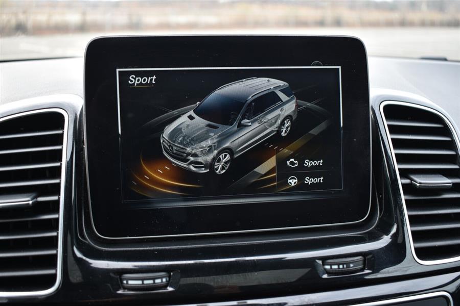 2019 Mercedes-benz Gle GLE 400 4MATIC AWD 4dr SUV, available for sale in Great Neck, New York | Camy Cars. Great Neck, New York 2019 Mercedes-benz Gle GLE 400 4MATIC AWD 4dr SUV, available for sale in Great Neck, New York | Camy Cars. Great Neck, New York