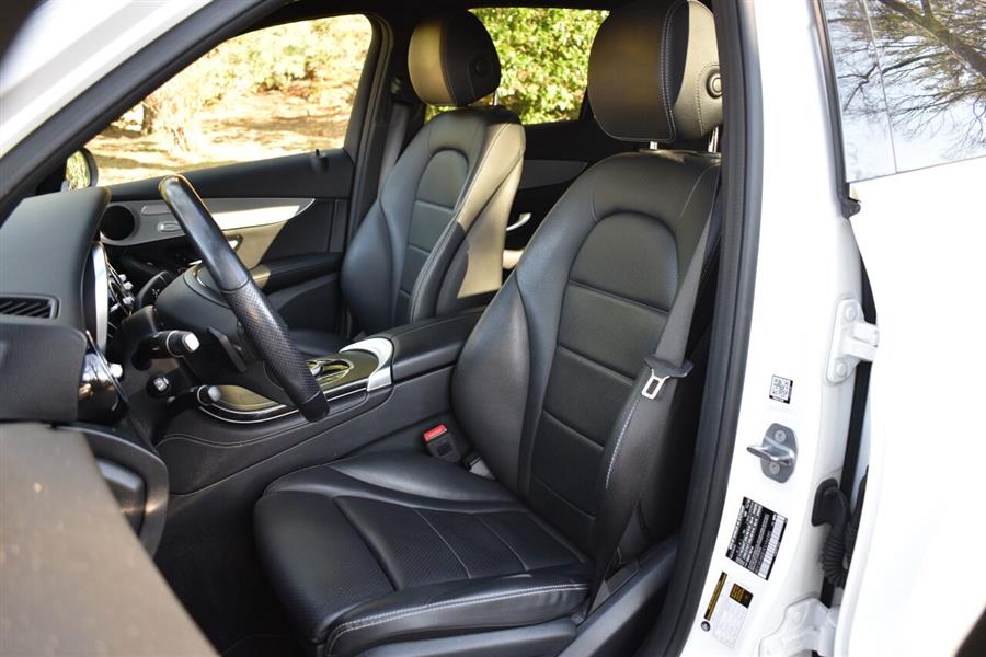 Used Mercedes-benz Glc GLC 300 4MATIC AWD 4dr SUV 2019 | Camy Cars. Great Neck, New York Used Mercedes-benz Glc GLC 300 4MATIC AWD 4dr SUV 2019 | Camy Cars. Great Neck, New York