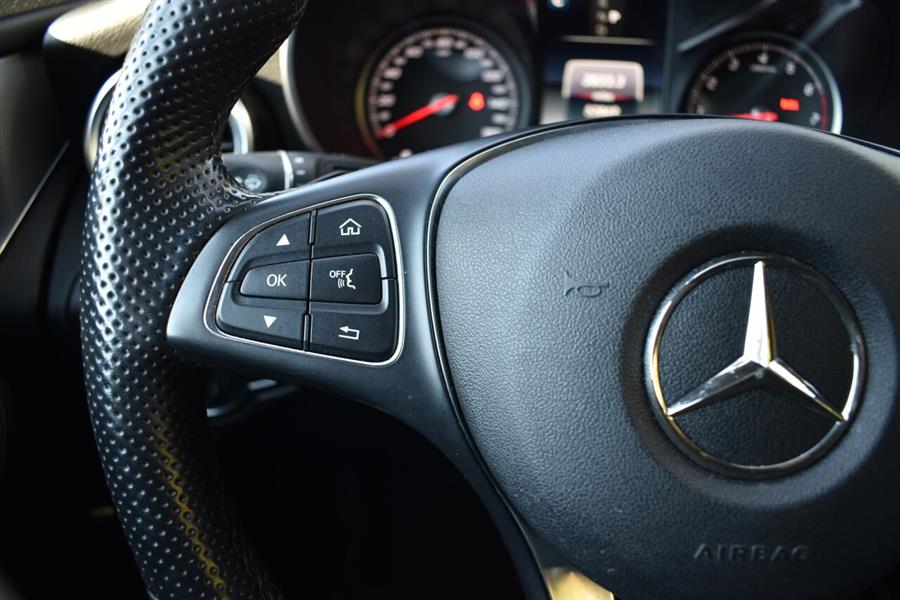 Used Mercedes-benz Glc GLC 300 4MATIC AWD 4dr SUV 2019 | Camy Cars. Great Neck, New York Used Mercedes-benz Glc GLC 300 4MATIC AWD 4dr SUV 2019 | Camy Cars. Great Neck, New York