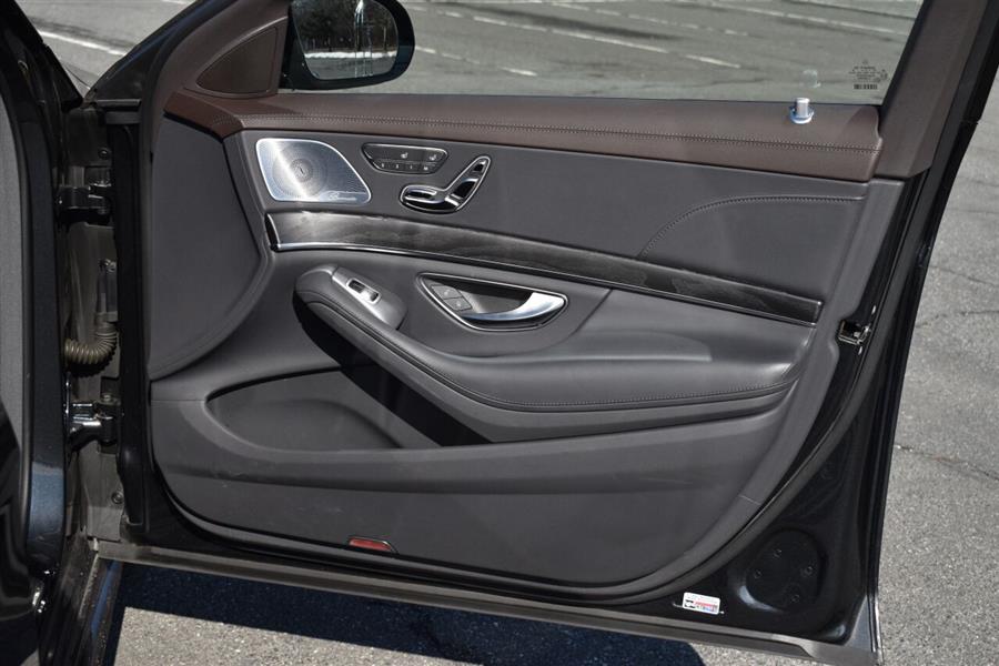 Used Mercedes-benz S-class S 560 4MATIC AWD 4dr Sedan 2019 | Camy Cars. Great Neck, New York Used Mercedes-benz S-class S 560 4MATIC AWD 4dr Sedan 2019 | Camy Cars. Great Neck, New York